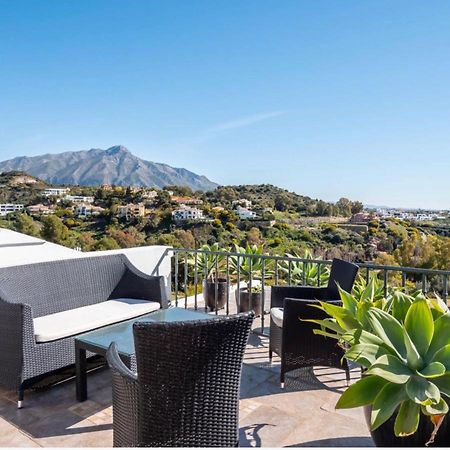 Luxury 3 Bedroom House At La Quinta Golf Course Ocean And Mountain View Benahavis Bagian luar foto